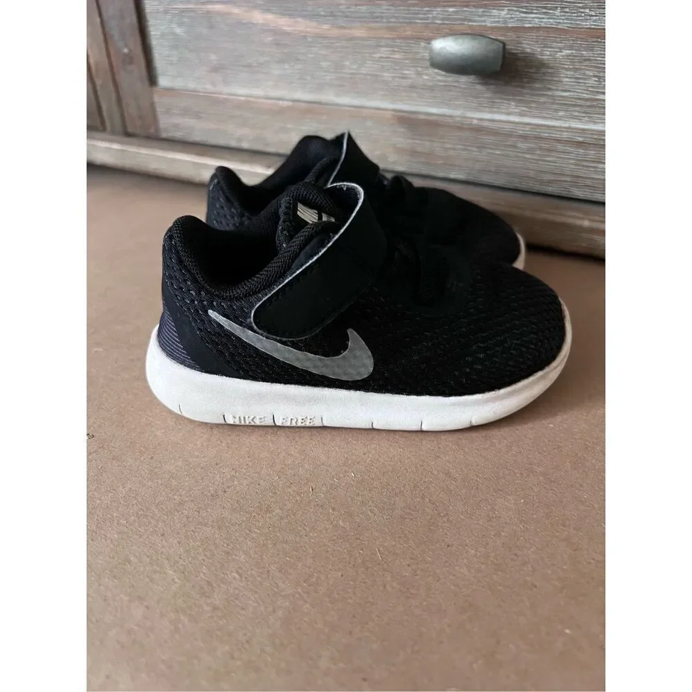 Nike Free Run 2 'Black White size 6 C